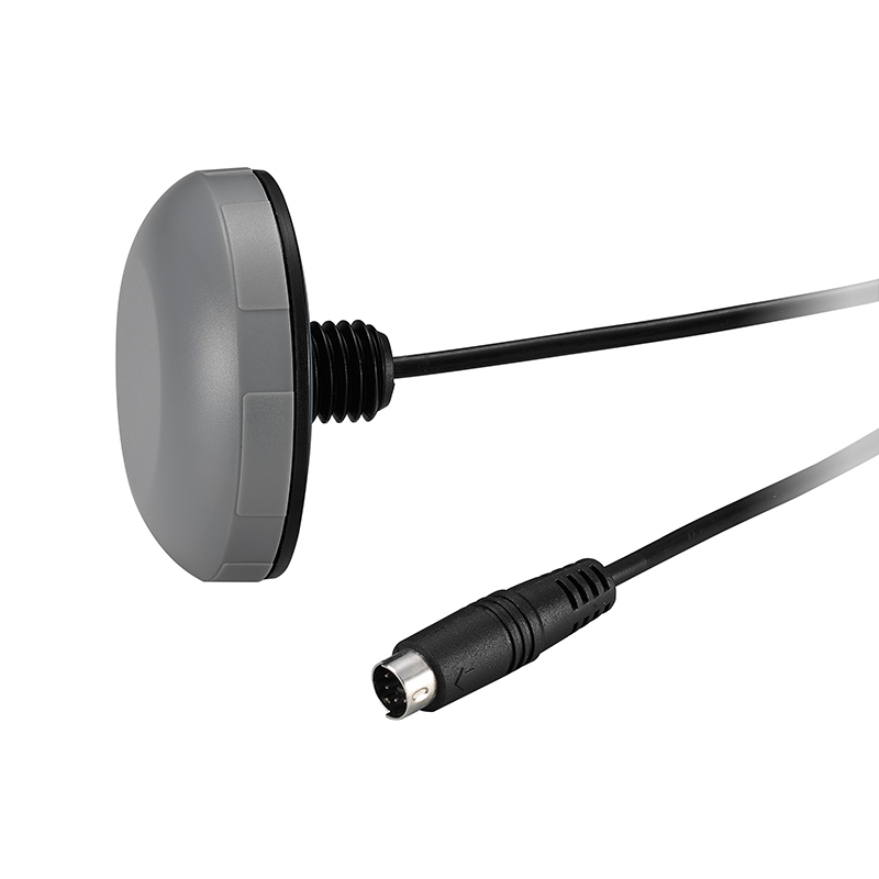 Dual XGPS160 SkyPro Bluetooth GPS Receiver for Bluetooth devices