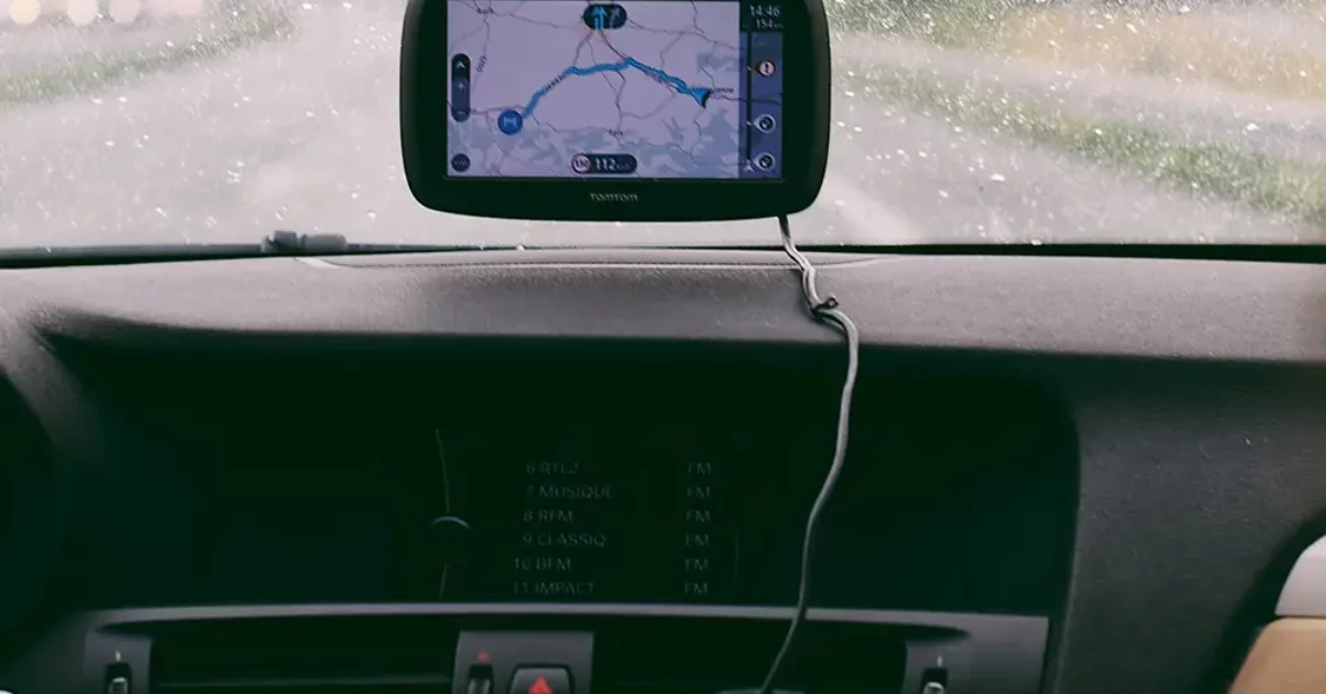 Car, Motorcycle, RV & Big Rig GPS Devices & More GPSCentral.ca