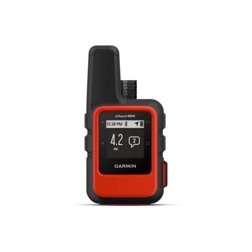 Garmin inReach Mini in Orange with distance to wayppint screen